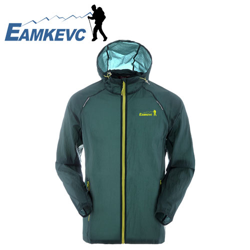 EAMKEVC 8152 超輕薄防曬風衣外套 男款 灰光綠